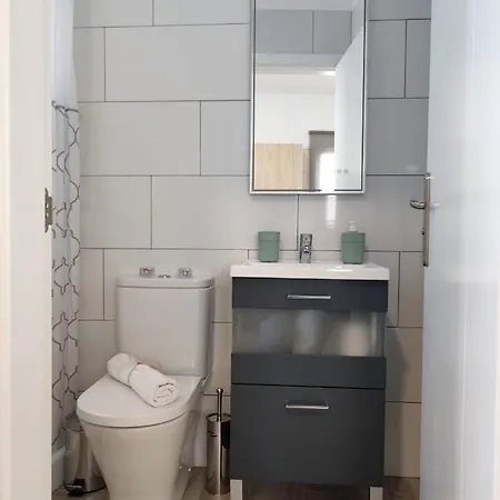 Casa Pirámide 2. Terraza Wifi Y Parking Privado Сasa de vacaciones